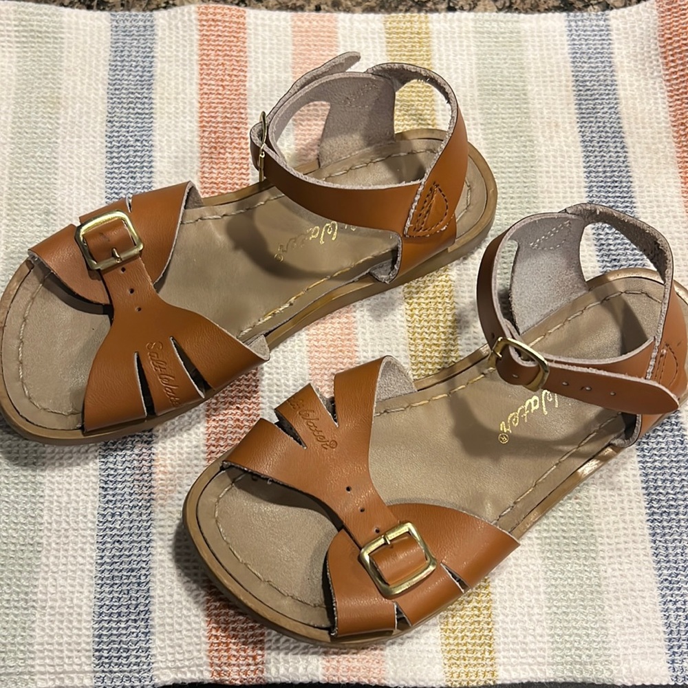 Girls Saltwater sandals.